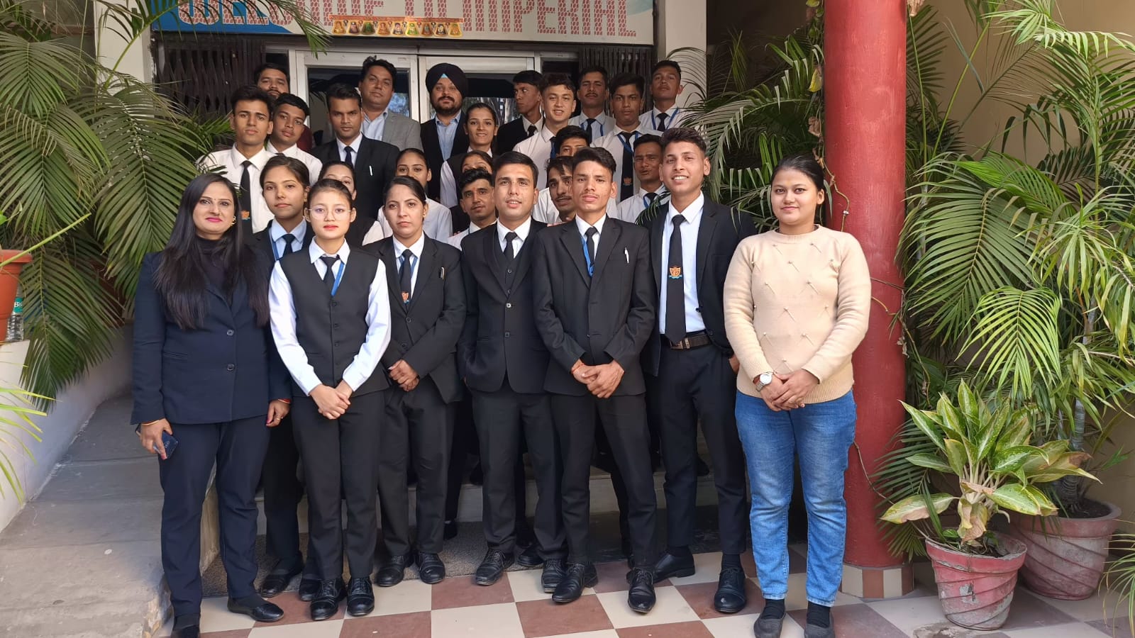 WhatsApp-Image-2023-11-25-at-09.42.50-3 (2)